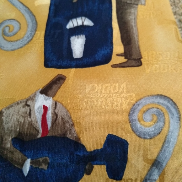 NWOT- Absolut Vodka 100% Silk Made in USA Tie 👔 - Picture 3 of 6